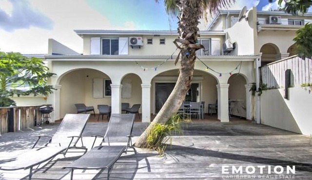 Superb accommodation a few steps from the beach