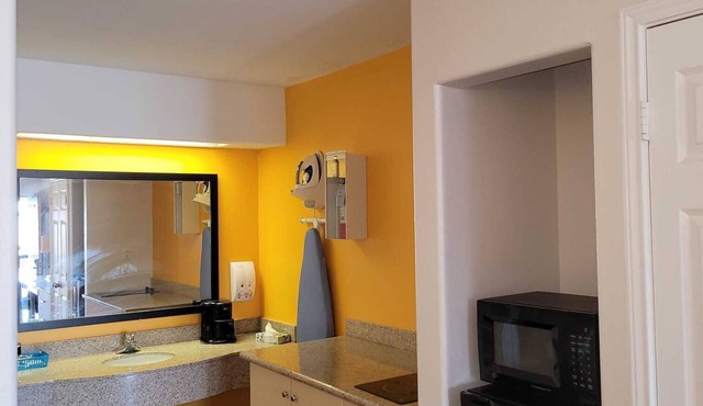 Texas Inn & Suites Raymondville in Raymondville
