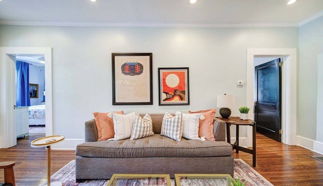 The Home Collection: Historic Myers Park 2BR/2BA | Step-Free | Screened Porch in Charlotte