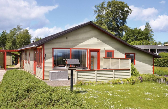 Accommodation 