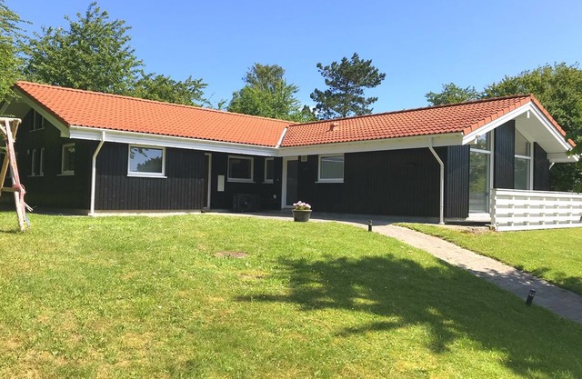 5 bedroom accommodation in Hundested in Hundested
