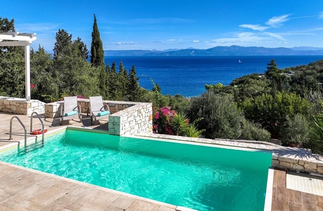 Apeiron Villa 