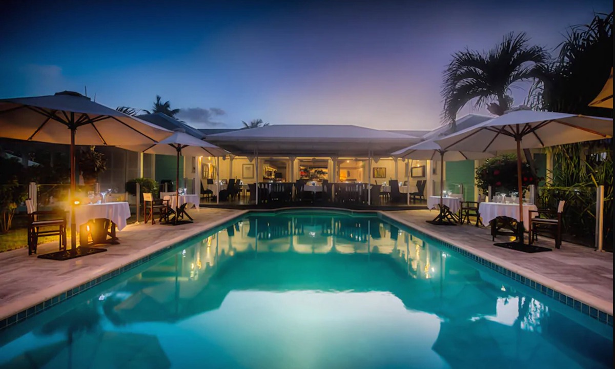 Orient Bay Hotel | Esmeralda Resort