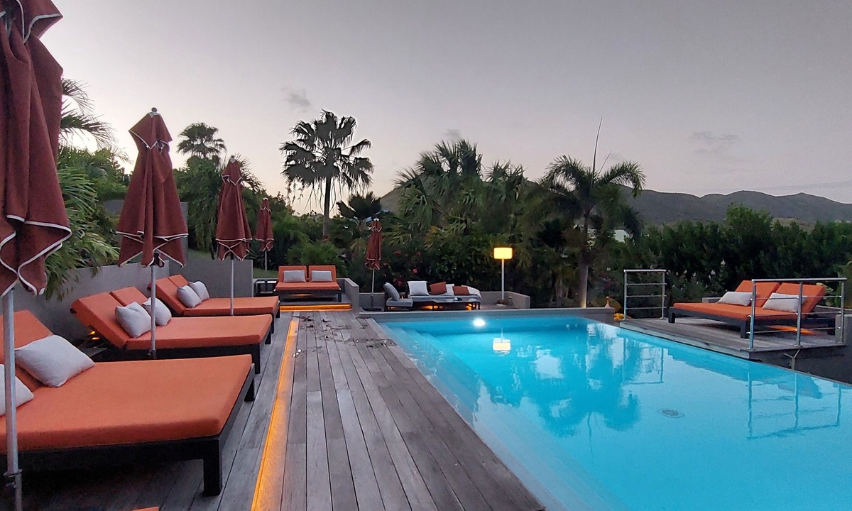 Orient Bay Apartment | Jardin d'O résidence naturiste couples only
