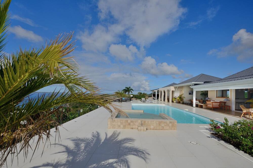 Photo of Outdoor in Grand Case