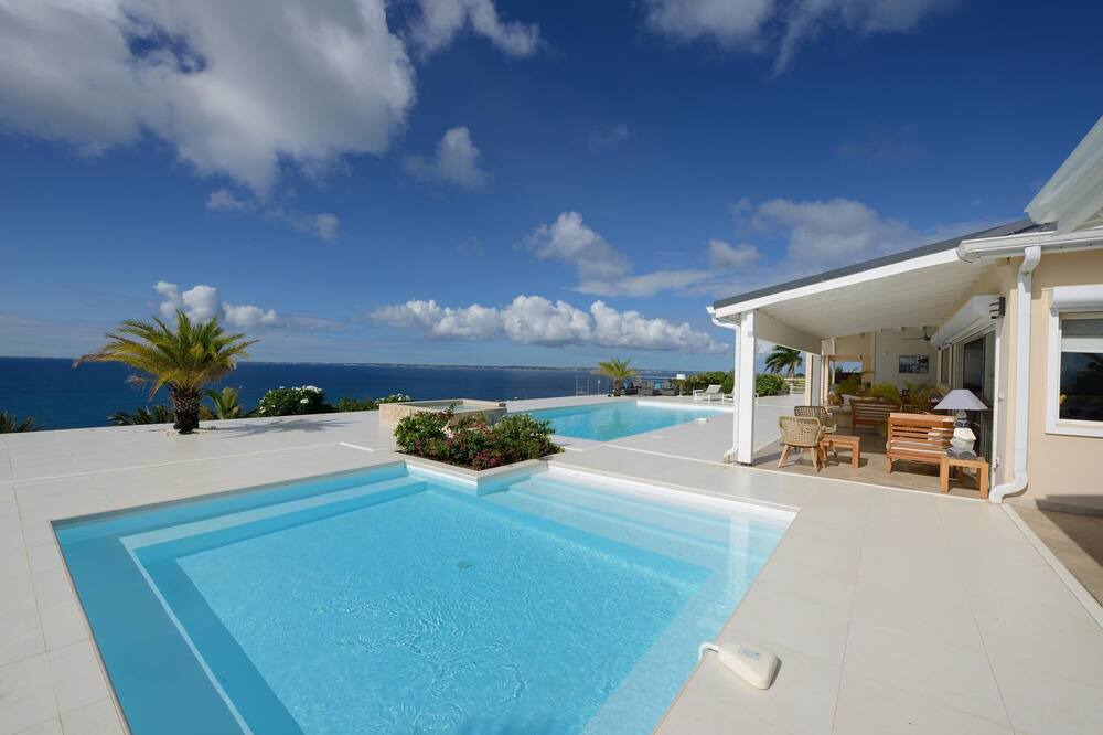 Photo of Outdoor in Grand Case