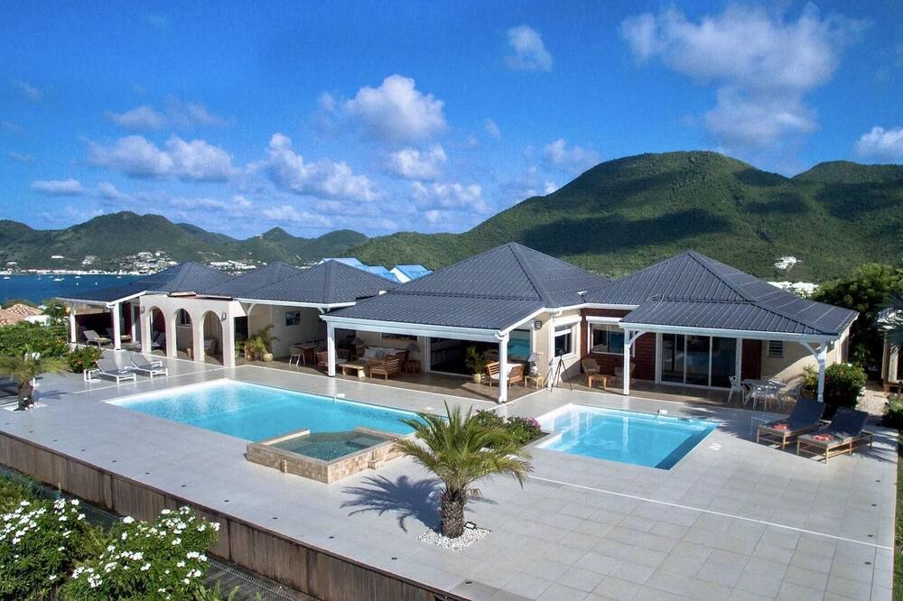 Photo of Outdoor in Grand Case