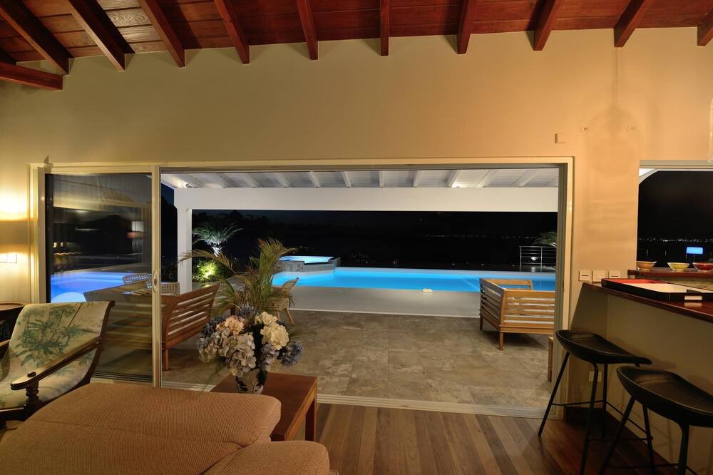 Photo of Livingroom in Grand Case