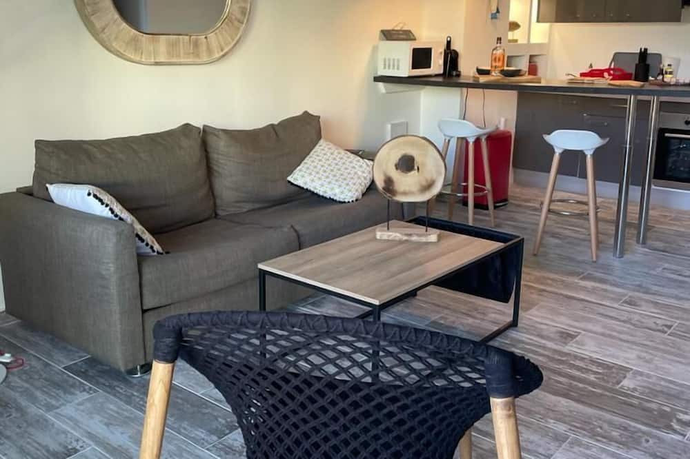 Photo of Livingroom in Orient Bay