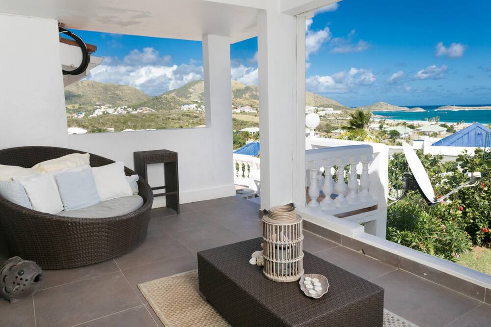 Photo of Livingroom in Orient Bay