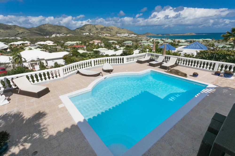 Photo of Outdoor in Orient Bay
