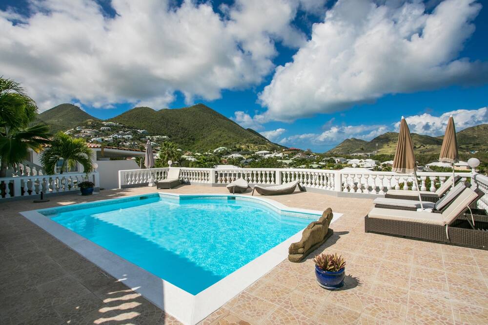 Photo of Outdoor in Orient Bay