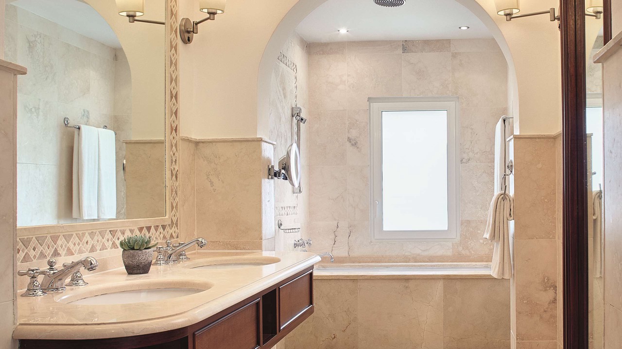Photo of Bathroom in Les Terres Basses