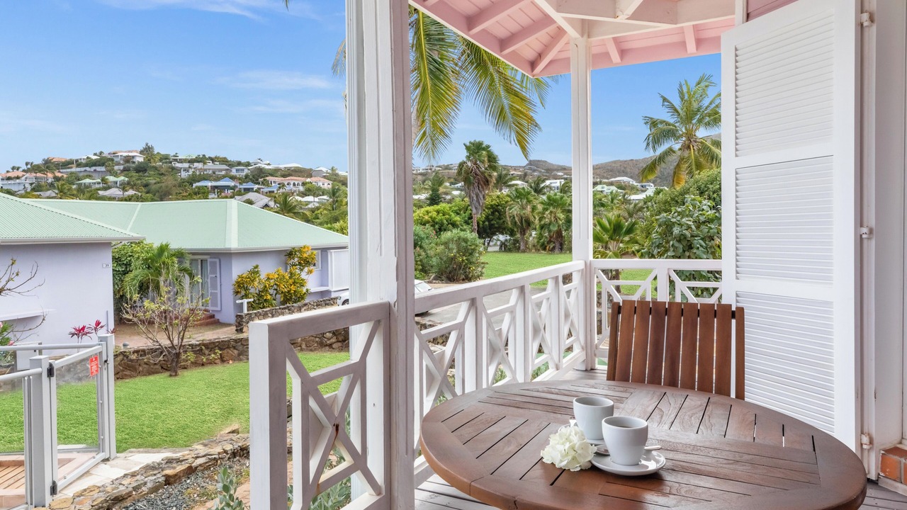 Photo of Outdoor in Orient Bay