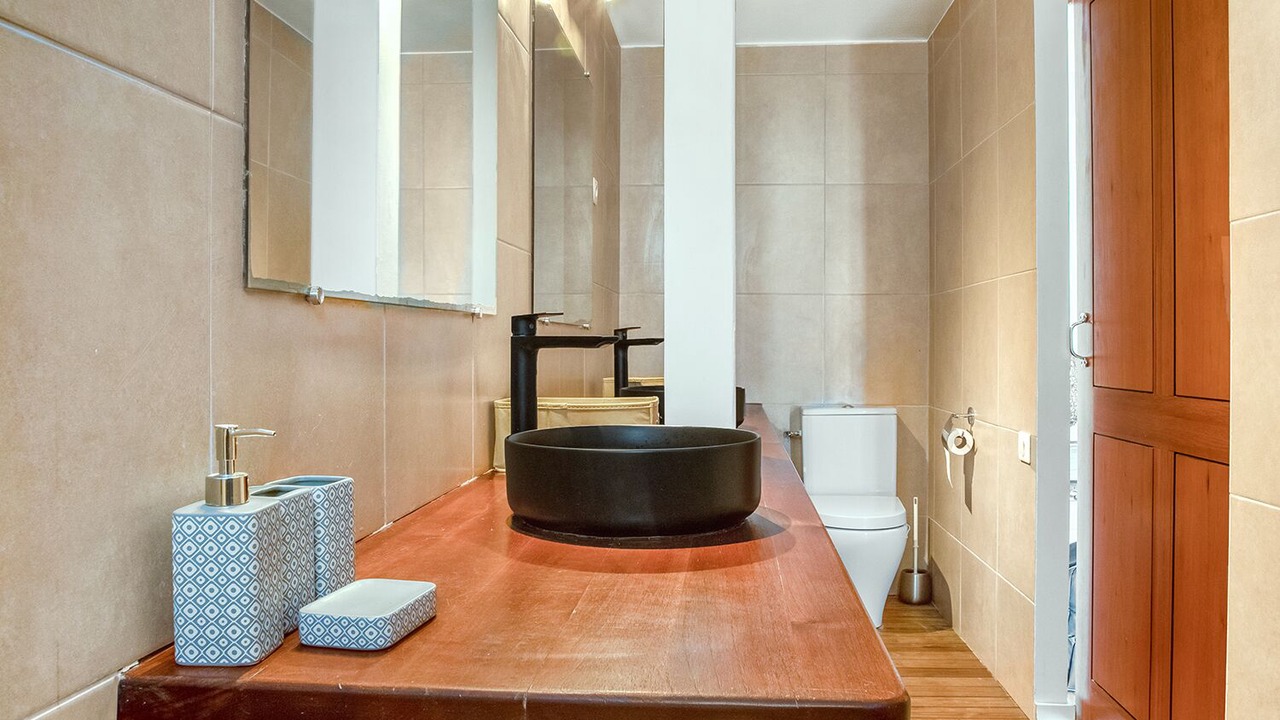 Photo of Bathroom in Orient Bay