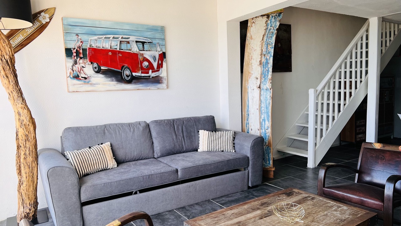 Photo of Livingroom in Orient Bay