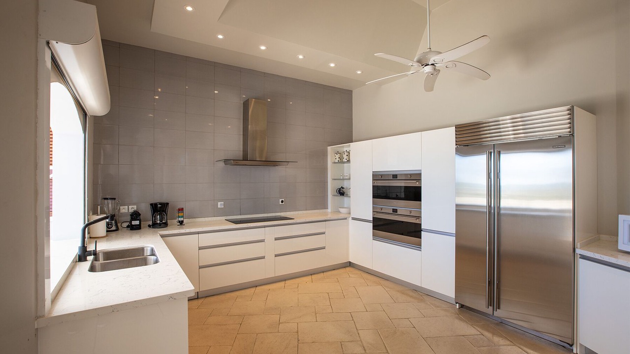 Photo of Kitchen in Orient Bay