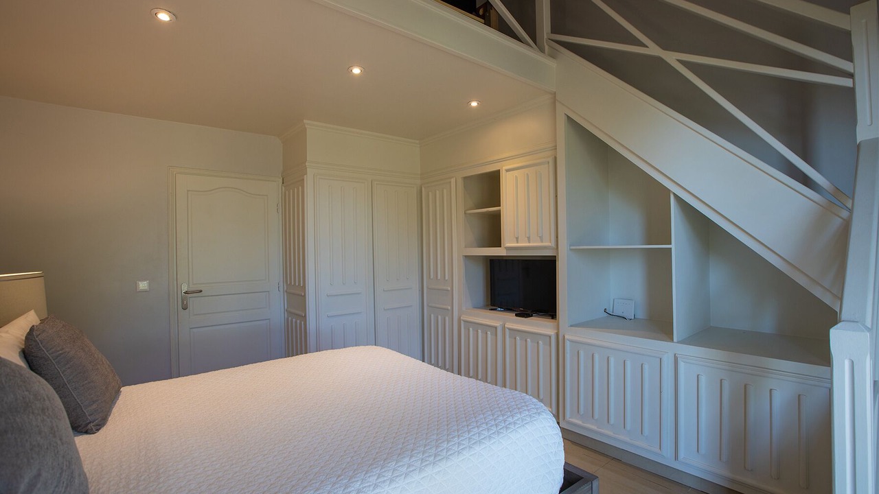 Photo of Bedroom in Orient Bay