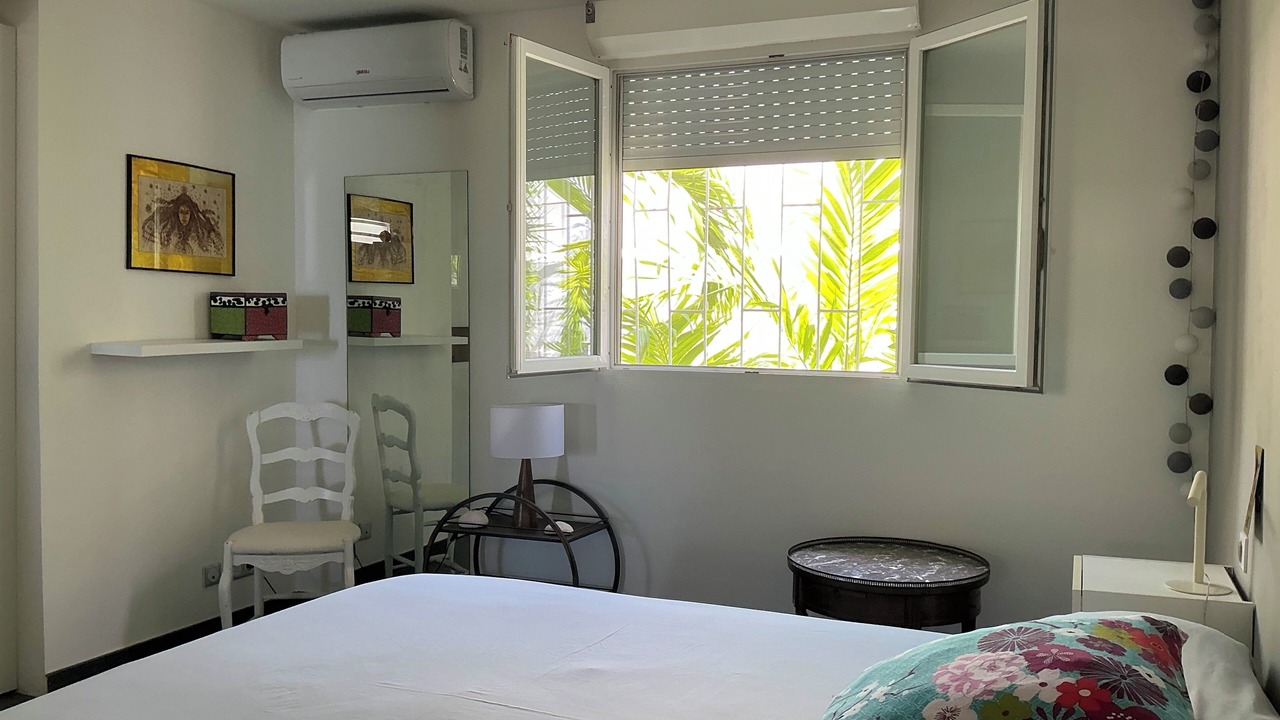Photo of Bedroom in Cul de Sac
