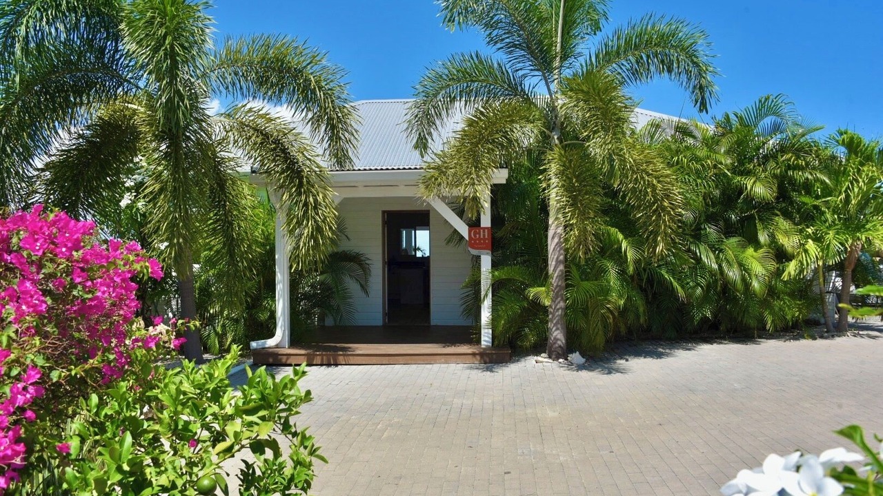 Photo of Outdoor in Orient Bay