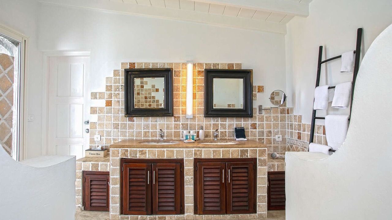 Photo of Bathroom in Nettle Bay