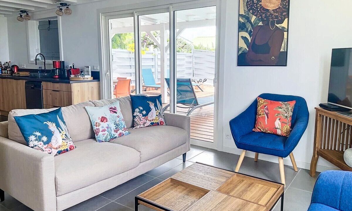 Photo of Livingroom in Cul de Sac