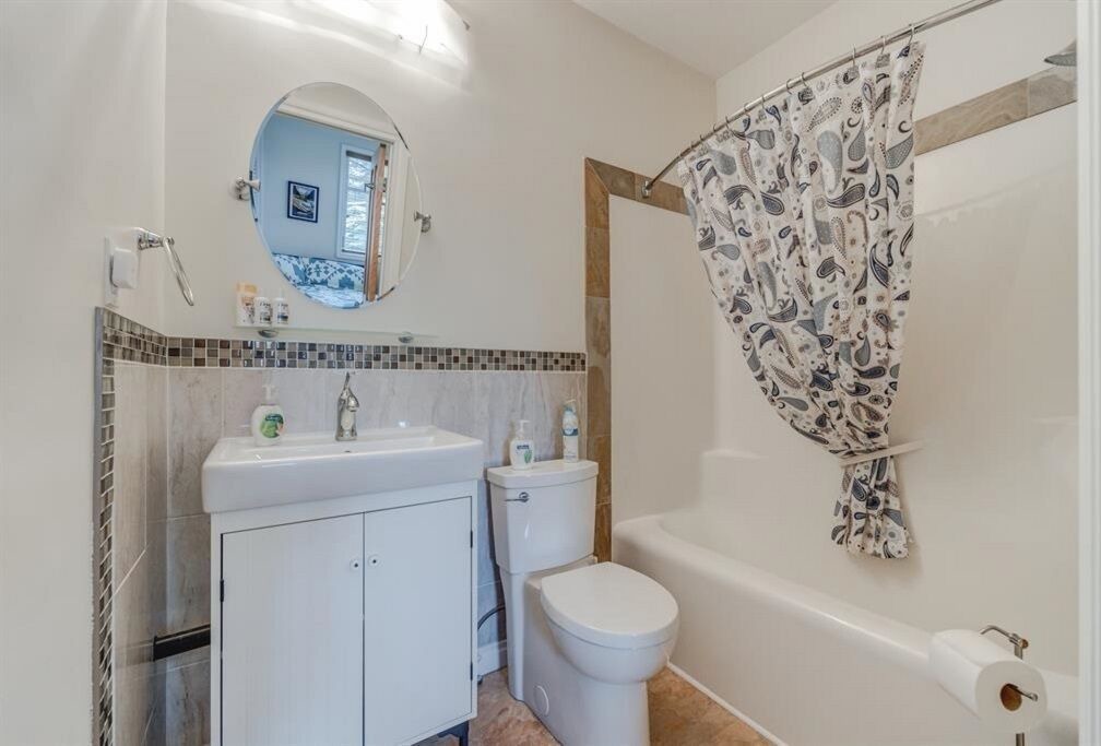 Photo of Bathroom in Banff