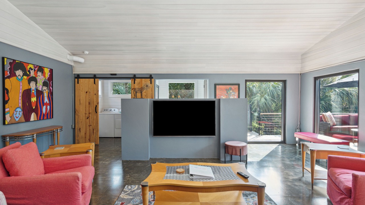 Photo of Bedroom in Folly Beach