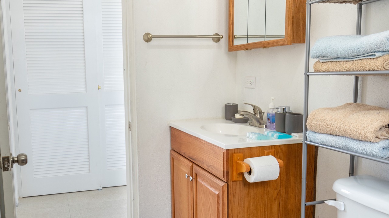Photo of Bathroom in Road Town