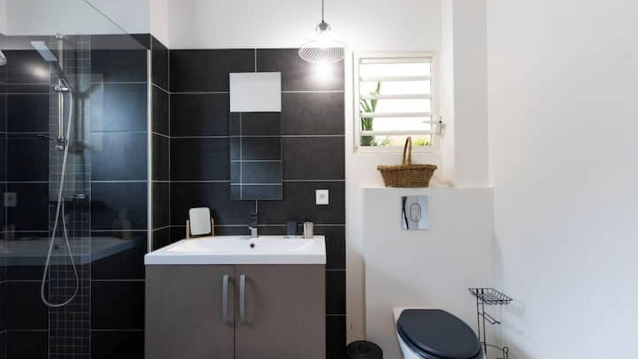 Photo of Bathroom in Marigot