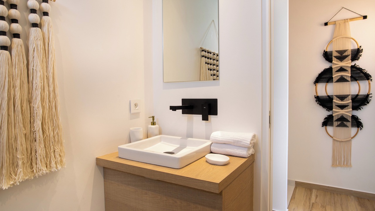 Photo of Bathroom in Orient Bay