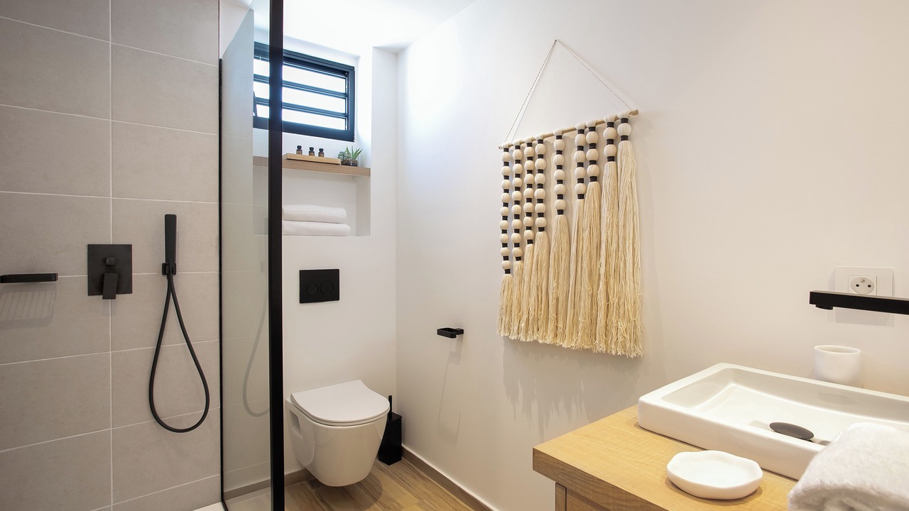 Photo of Bathroom in Orient Bay