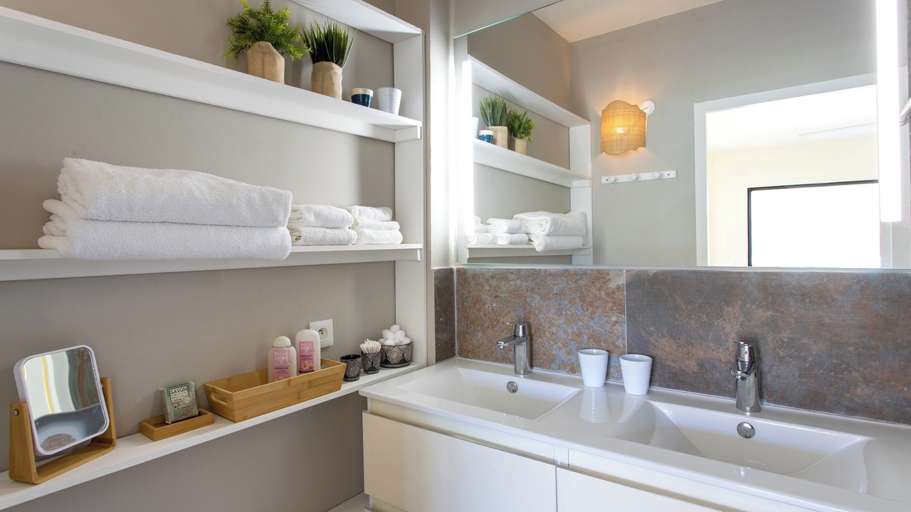 Photo of Bathroom in Anse Marcel