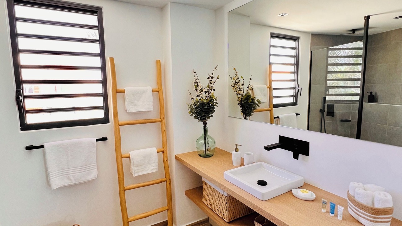 Photo of Bathroom in Orient Bay