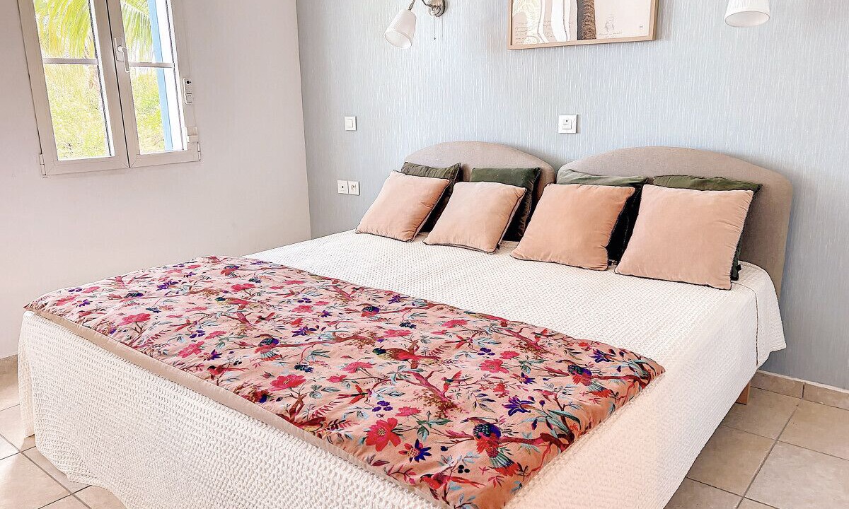 Photo of Bedroom in Orient Bay