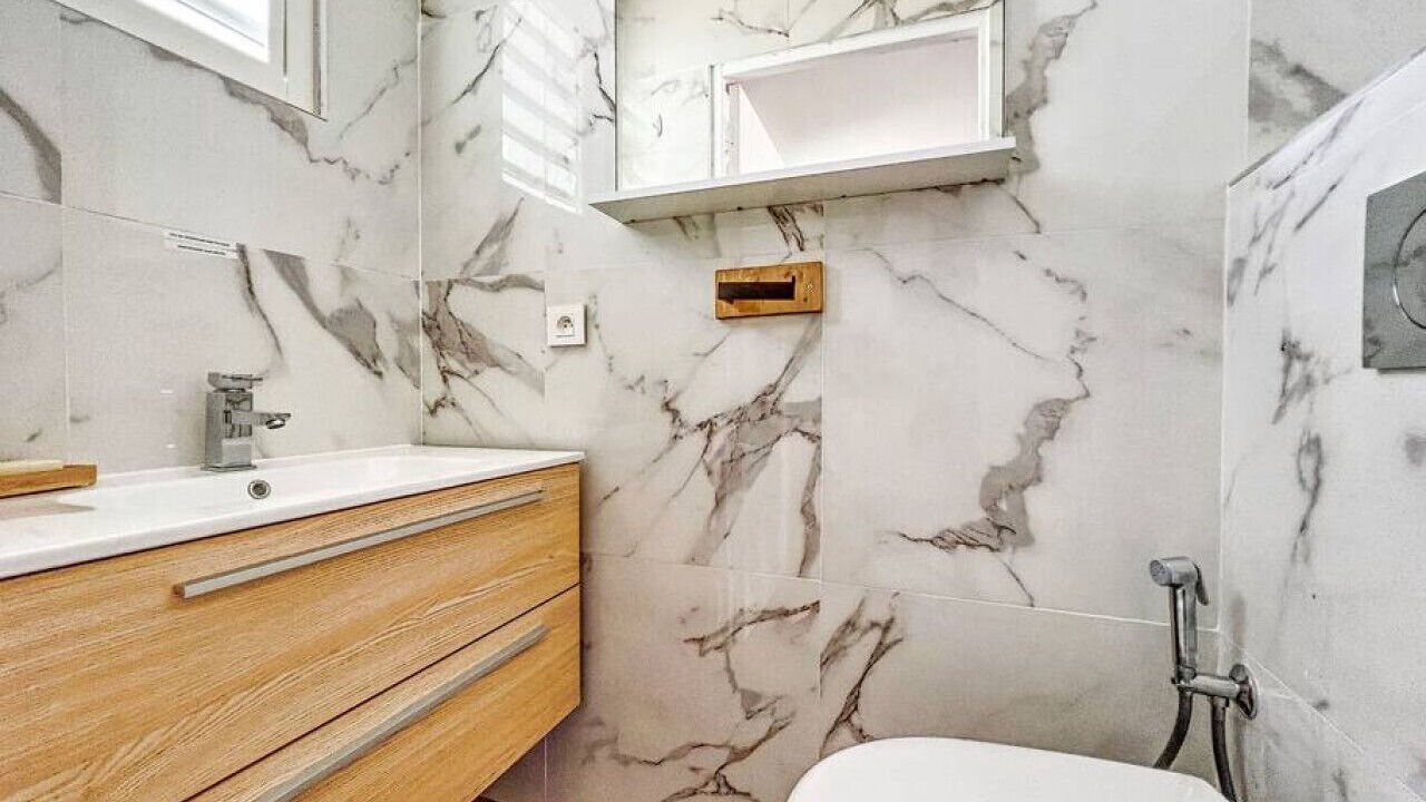 Photo of Bathroom in Orient Bay