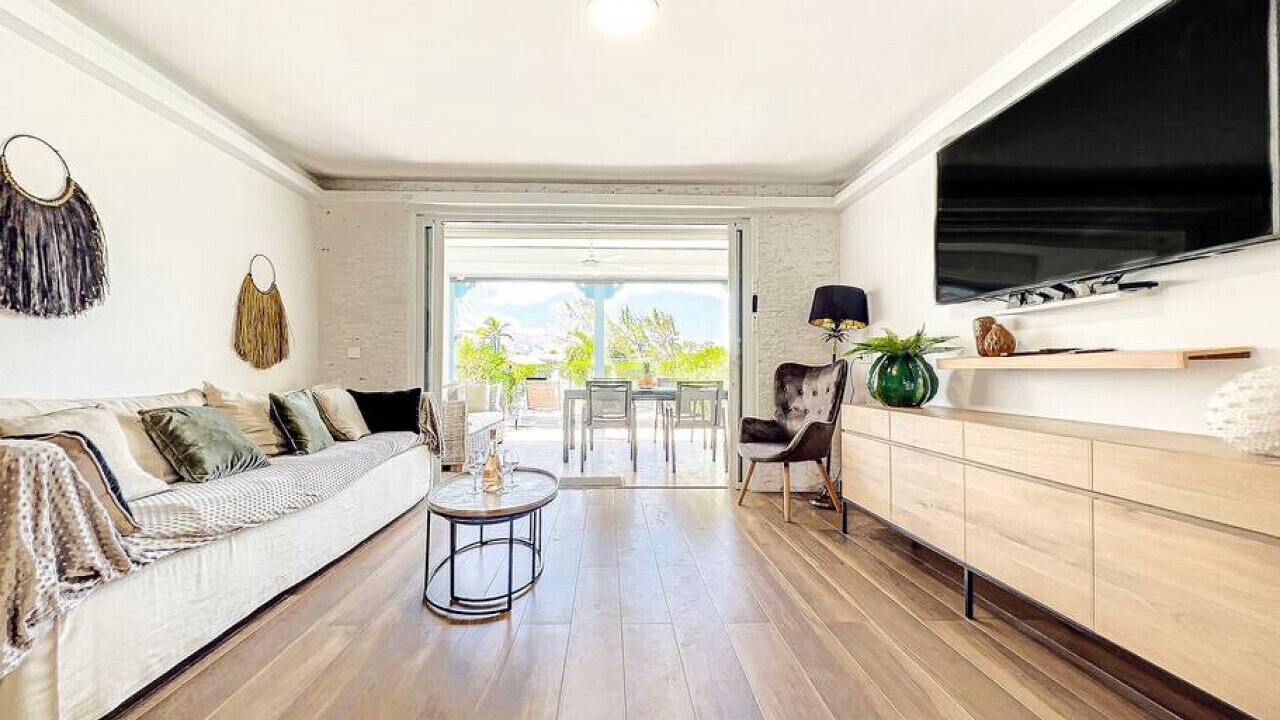 Photo of Livingroom in Orient Bay