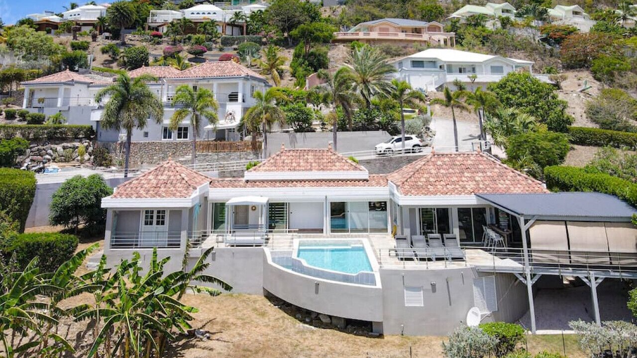 Photo of Outdoor in Orient Bay