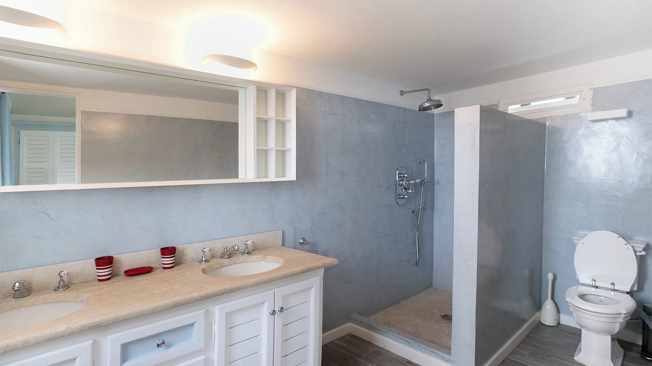 Photo of Bathroom in Nettle Bay