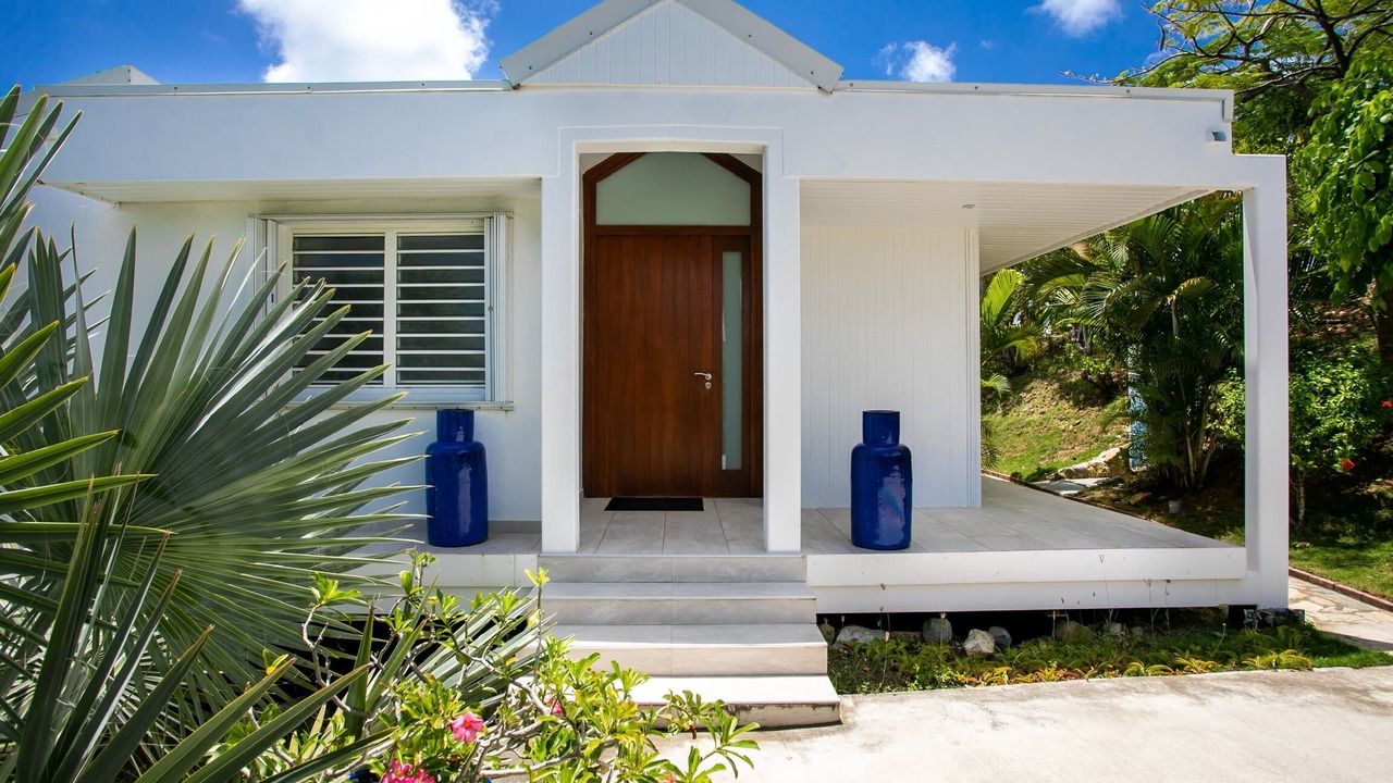 Photo of Outdoor in Orient Bay