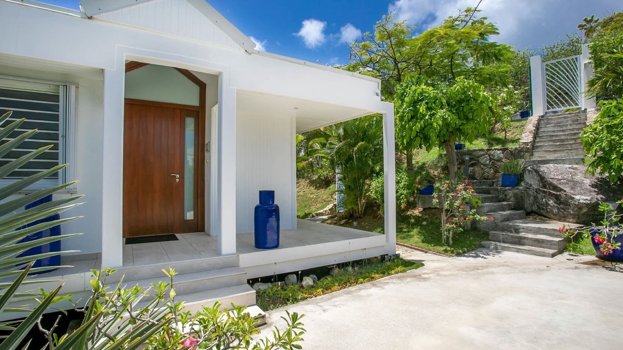 Photo of Outdoor in Orient Bay