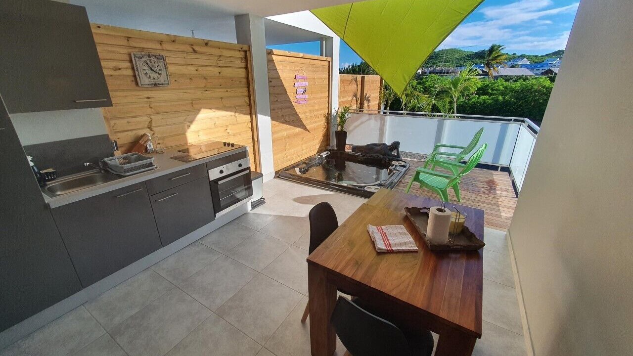Photo of Outdoor in Cul de Sac