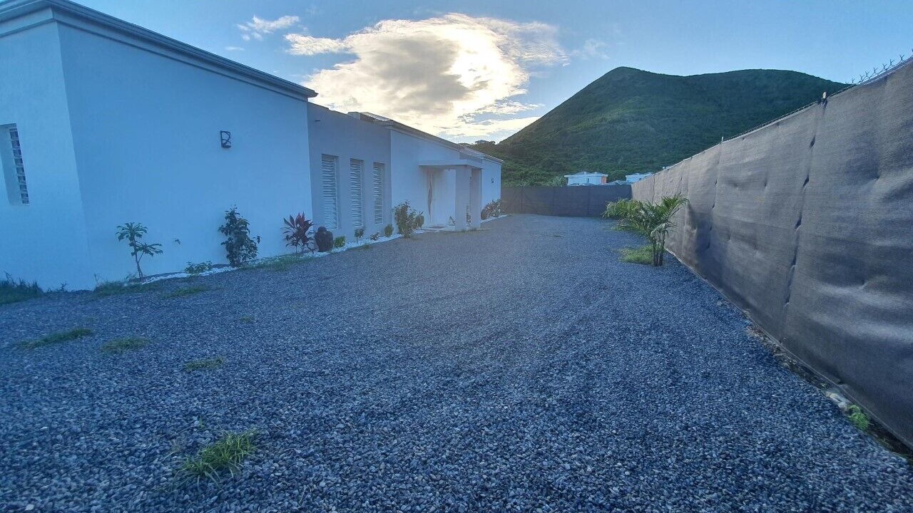 Photo of Outdoor in Cul de Sac