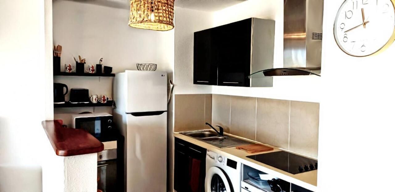 Photo of Kitchen in Marigot