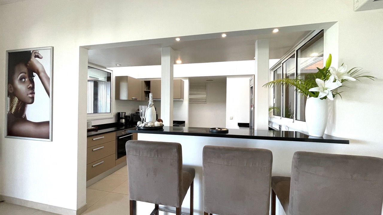 Photo of Kitchen in Orient Bay