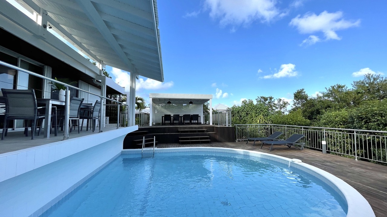 Photo of Outdoor in Orient Bay