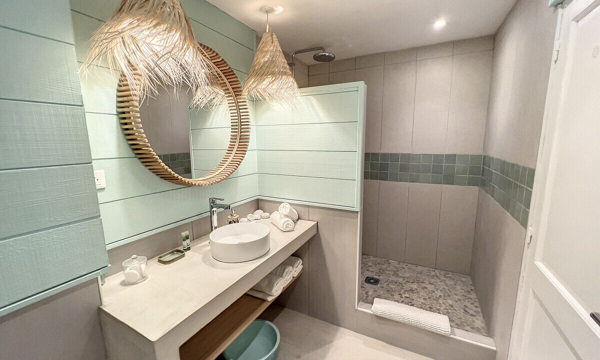Photo of Bathroom in Orient Bay