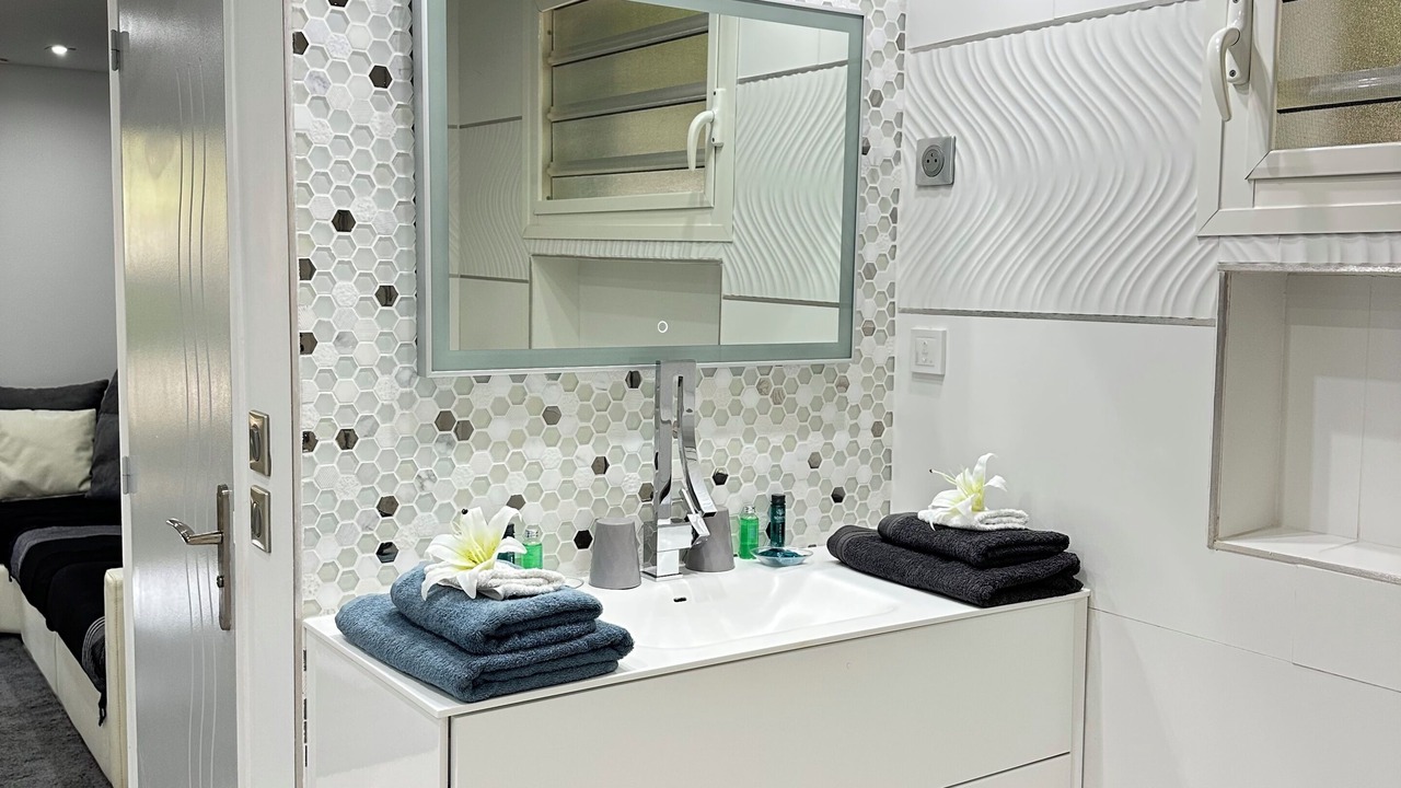 Photo of Bathroom in Orient Bay