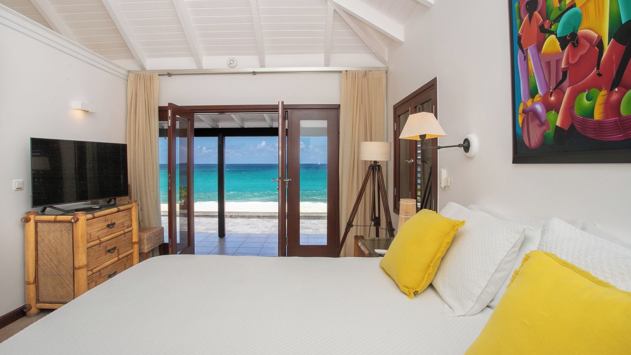 Photo of Bedroom in Plum Bay