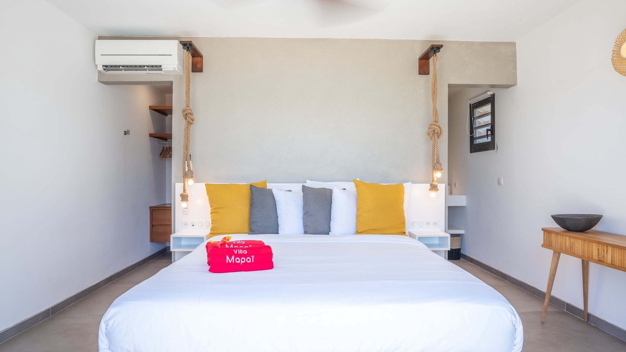 Photo of Bedroom in Cul de Sac